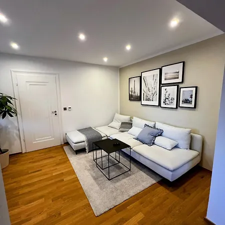 Gemütliche, Moderne In Fabrikanten *