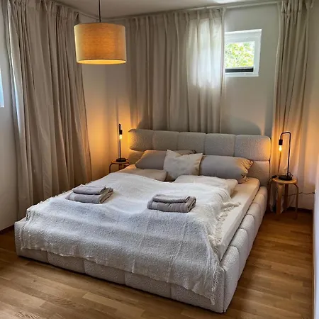 Gemuetliche, Moderne In Fabrikanten Villingen-Schwenningen