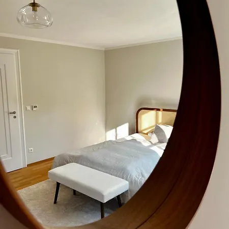 Gemütliche, Moderne In Fabrikanten Villingen-Schwenningen