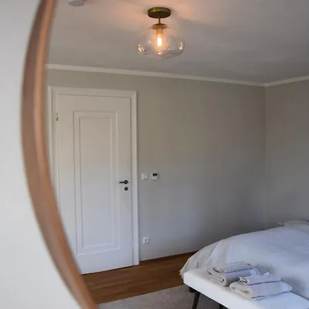 Apartment Gemütliche, Moderne In Fabrikanten