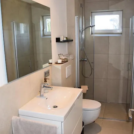 Apartment Gemütliche, Moderne In Fabrikanten Villingen-Schwenningen