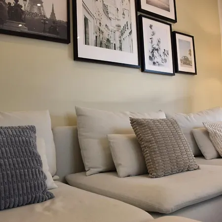 Gemütliche, Moderne In Fabrikanten *