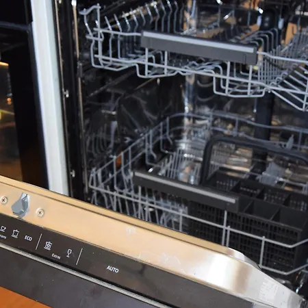 Gemütliche, Moderne In Fabrikanten Apartment