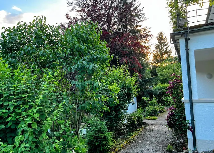 Gemuetliche, Moderne In Fabrikanten Appartement