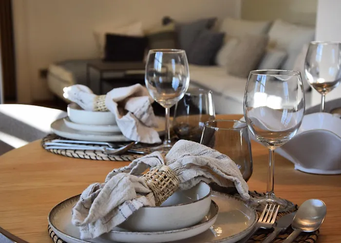 Gemuetliche, Moderne In Fabrikanten *