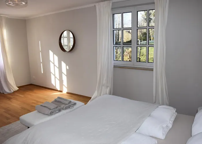 Gemuetliche, Moderne In Fabrikanten Appartement *