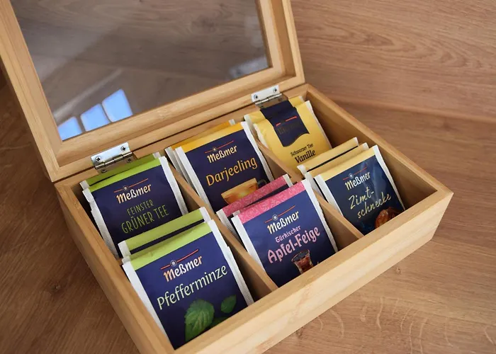 Gemuetliche, Moderne In Fabrikanten